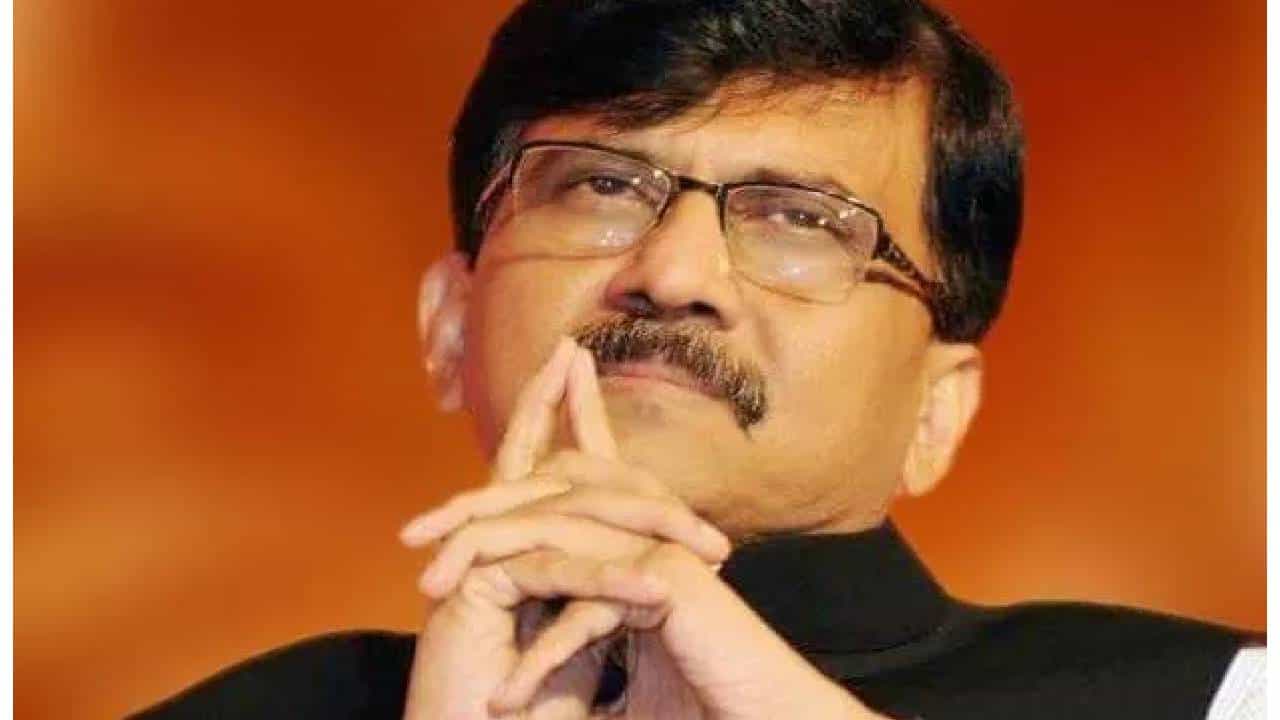 'एकनाथ शिंदे यांच्या बॅगांवर लक्ष ठेवलं असतं तर...', संजय राऊत यांना कुणाचा टोला?