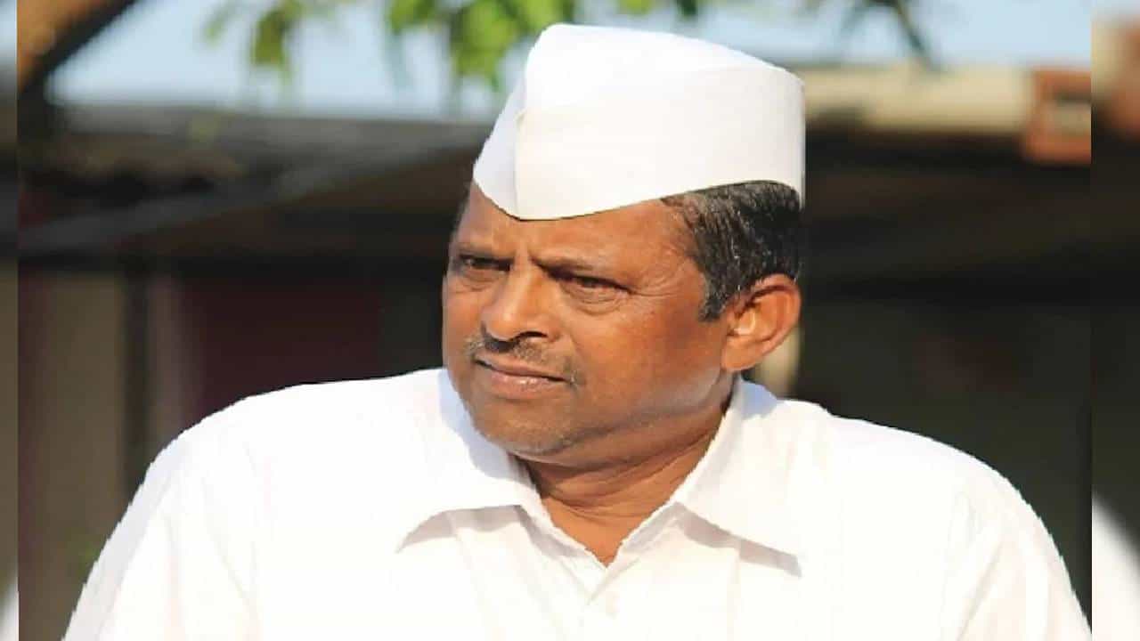 तुम्ही मुख्यमंत्री व्हाल का? या प्रश्नावर नरहरी झिरवळ मिश्किलपणे म्हणाले... तुम्ही मुख्यमंत्री व्हाल का? या प्रश्नावर नरहरी झिरवळ मिश्किलपणे म्हणाले...