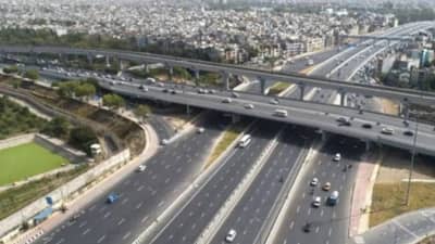 New Expressways : ना पेट्रोलची चिंता, ना डिझेलचा खर्च, या हायवेवर विना इंधन धावतील गाड्या
