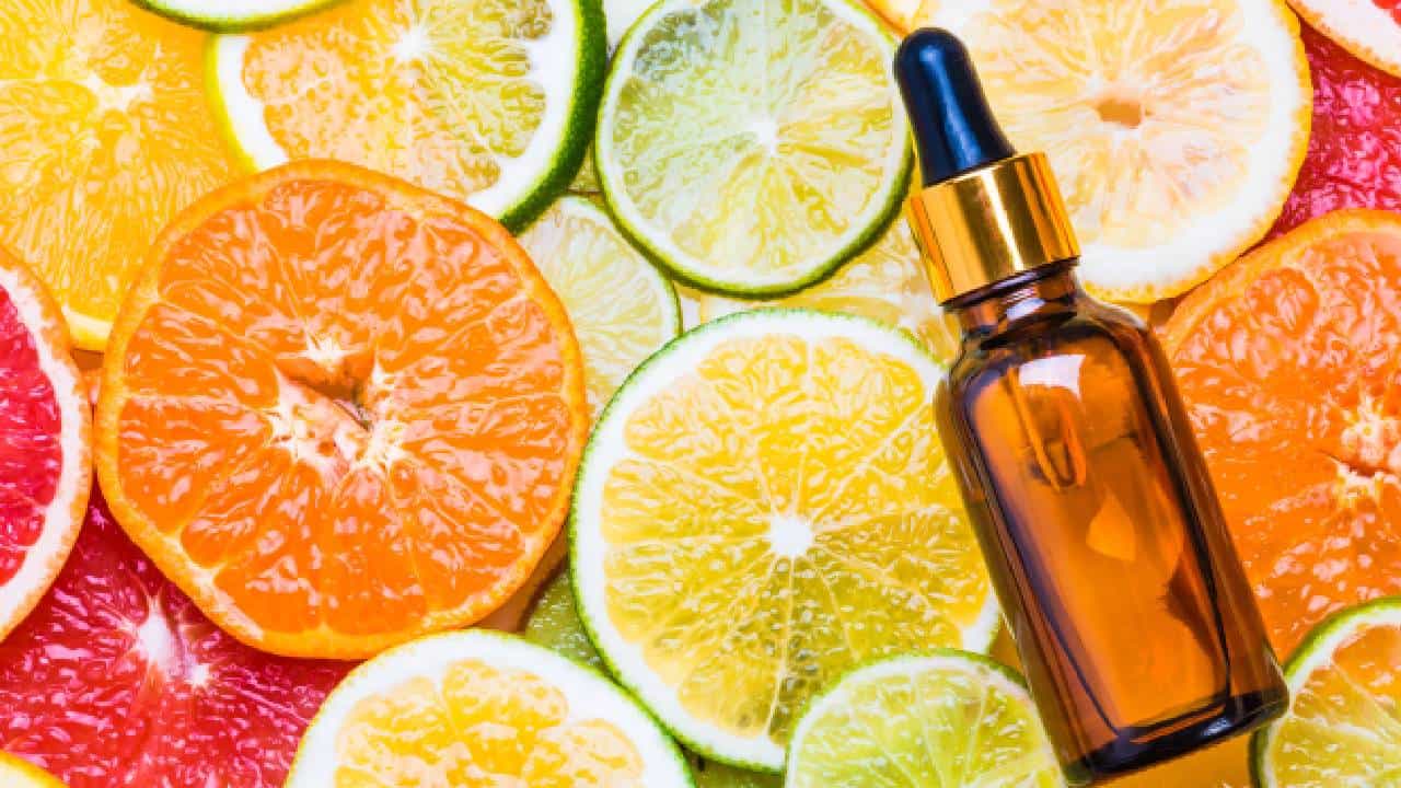 आपली त्वचा आणि Vitamin C यांचं नातं! सगळ्या अभिनेत्रींचा आहे यावर विश्वास, करूनच पहा