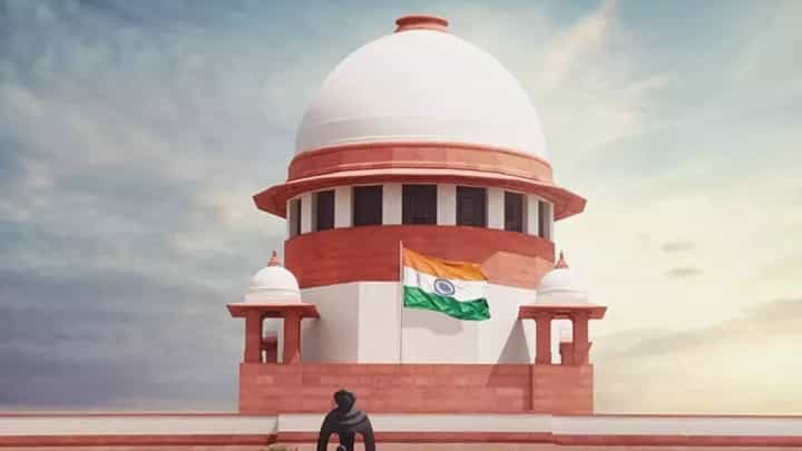 अपात्रतेची टांगती तलावार ज्यांच्यावर ते शिंदे गटाचे 16 आमदार कोण? अपात्रतेची टांगती तलावार ज्यांच्यावर ते शिंदे गटाचे 16 आमदार कोण?