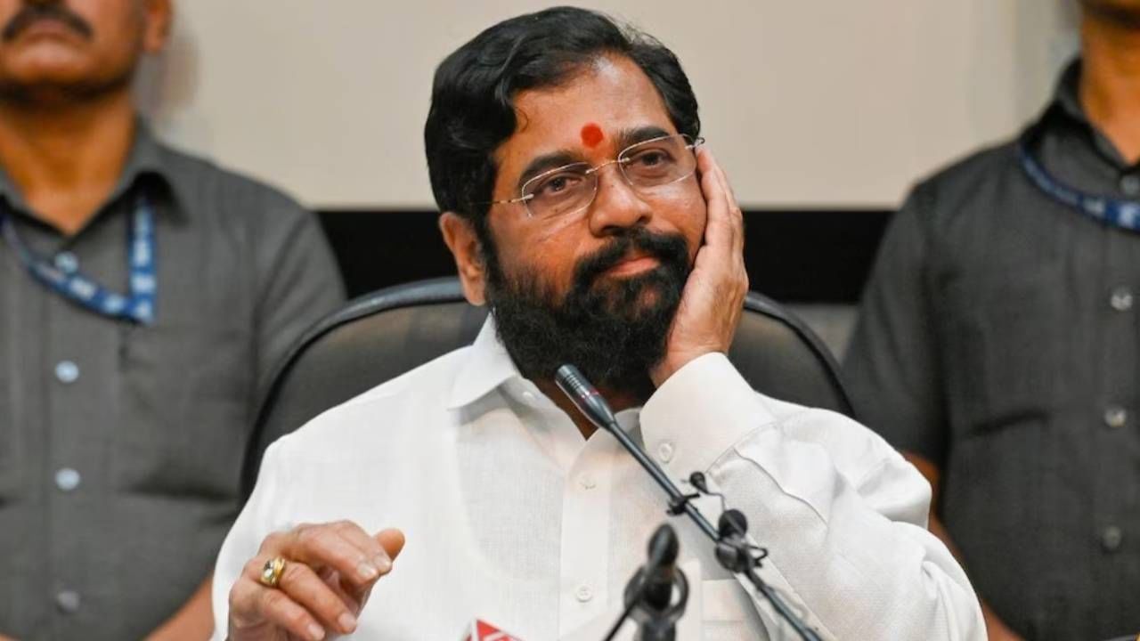 Maharashtra Political Crisis : सत्तासंघर्षाच्या निकालाआधी मुख्यमंत्री शिंदे यांचं थेट विधान, म्हणाले, “सांगतो”