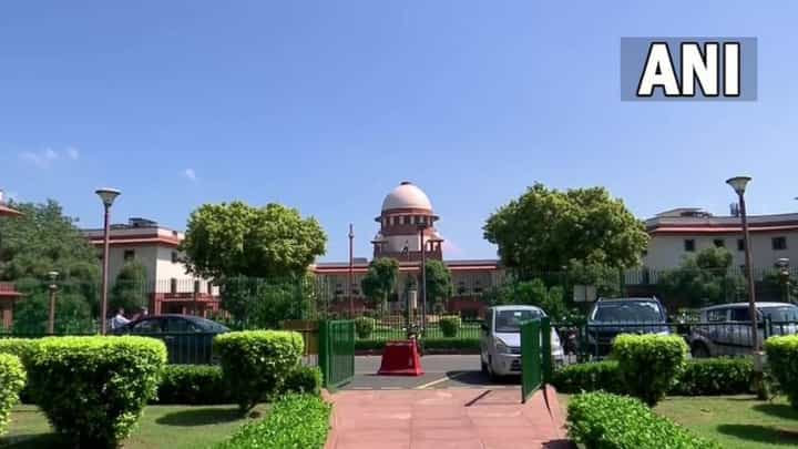 जनतेने निवडून दिलेल्या सरकारलाच प्रशासकीय अधिकार; केंद्र सरकारला धक्का, ‘आपच्या’बाजूने निकाल जनतेने निवडून दिलेल्या सरकारलाच प्रशासकीय अधिकार; केंद्र सरकारला धक्का, ‘आपच्या’बाजूने निकाल