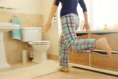 Diabetes symptoms : डायबेटीजची ही लक्षण लघवीत दिसतात, व्हा सावधान