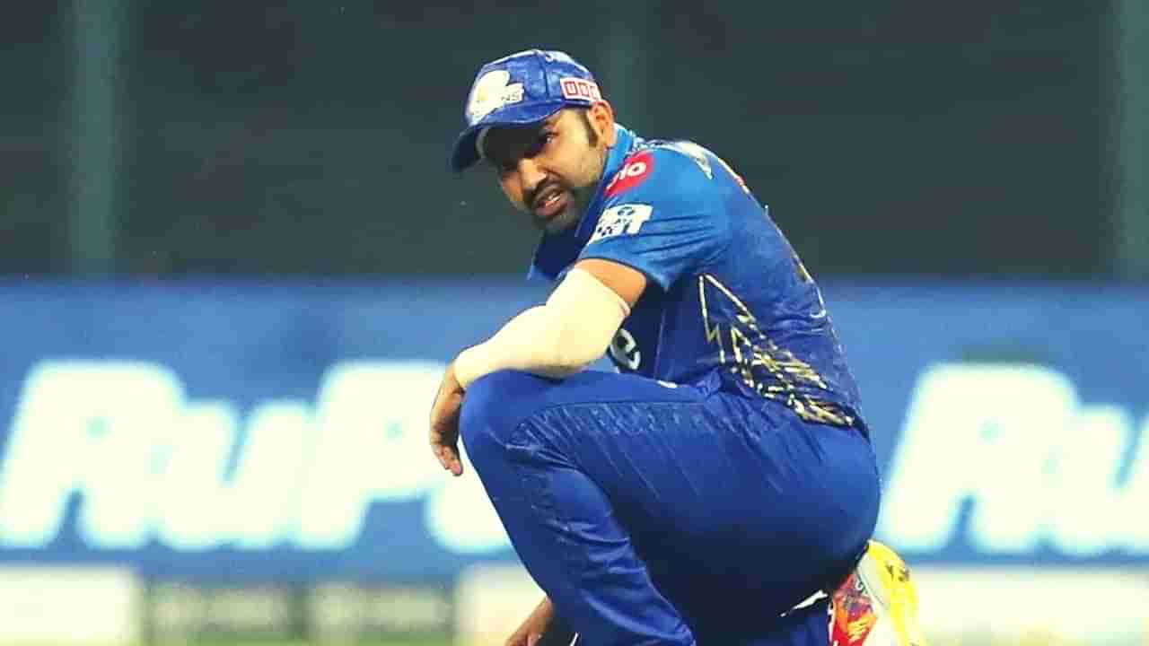 Rohit Sharma : मुंबई इंडिअन्स संघाचा कर्णधार रोहित शर्मा डिप्रेशनमध्ये, टीम इंडियाच्या महिला खेळाडूचा खुलासा!