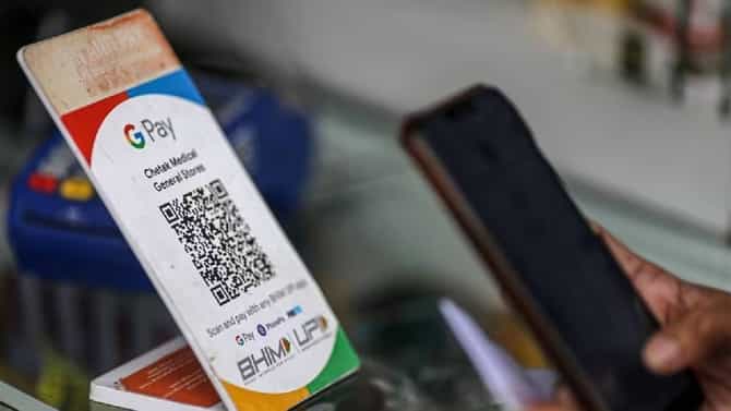 UPI Transaction Charges : युपीआय व्यवहार करताना लक्षात ठेवा या छोट्या छोट्या गोष्टी! हे नियम तुम्हाला माहिती असणे गरजेचे