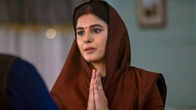 Mirzapur फेम माधुरी भाभीसोबत सेटवर घडली मोठी दुर्घटना; थेट डोळ्याला झाली जबर दुखापत