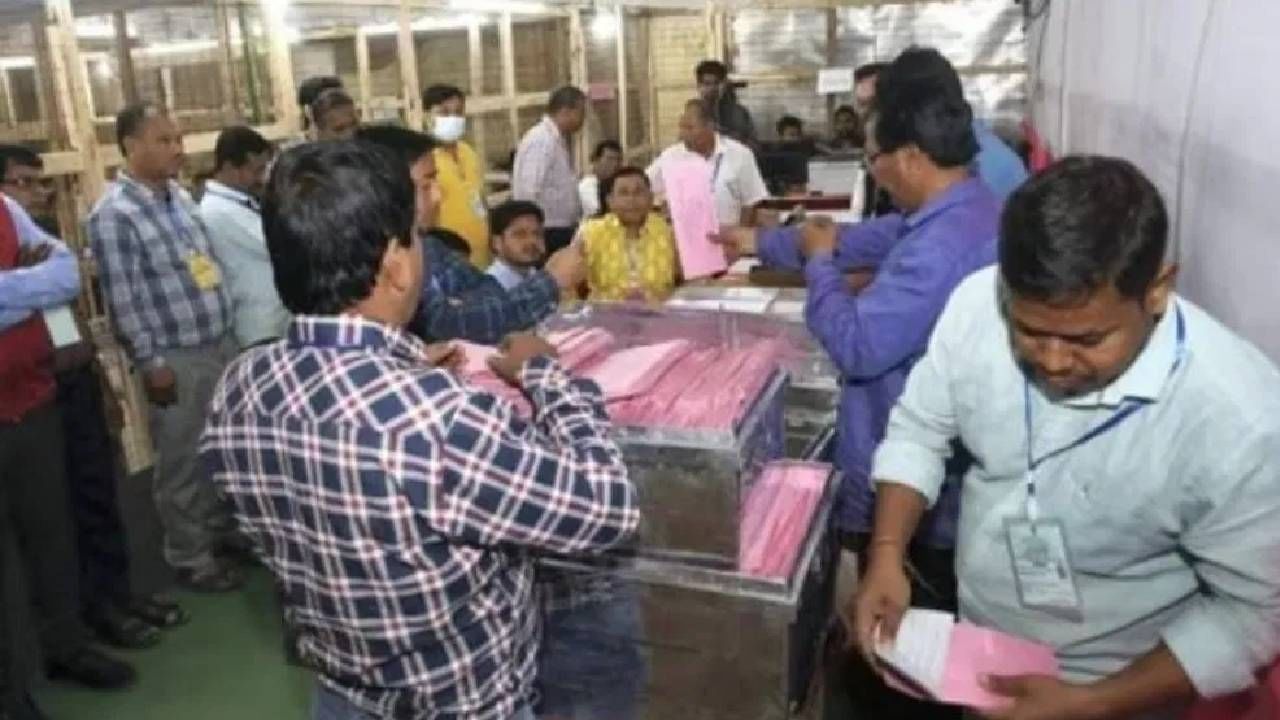 Karnataka Election Results 2023 : आरा रा रा खतरनाक अवस्था, भाजपच्या पारड्यात फक्त 73 जागा; आठही मंत्री पिछाडीवर