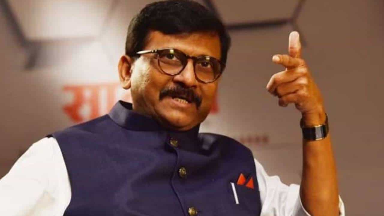 नरेंद्र मोदी, अमित शाह ही खेळणी, खुळखुळे आता..., संजय राऊत नेमकं काय म्हणाले?