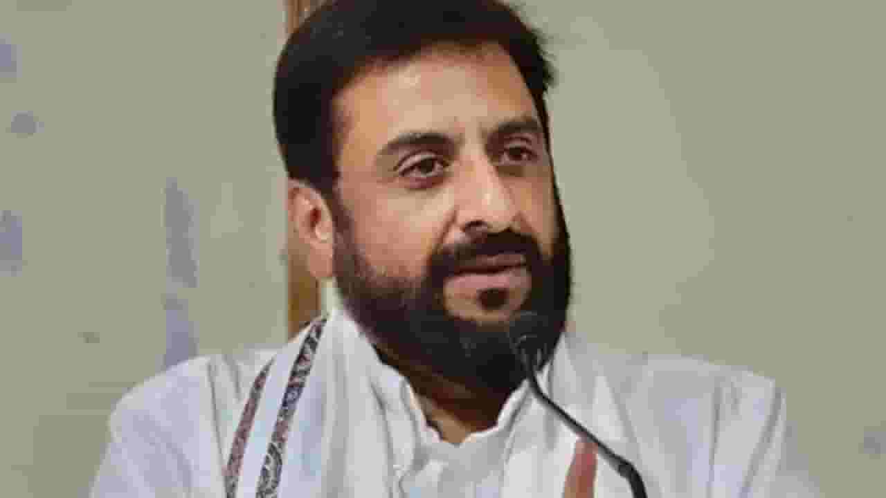 हत्ती चले बाजार, कुत्ते भोके हजार जलील यांनी कोणी दिले जोरदार प्रत्युत्तर