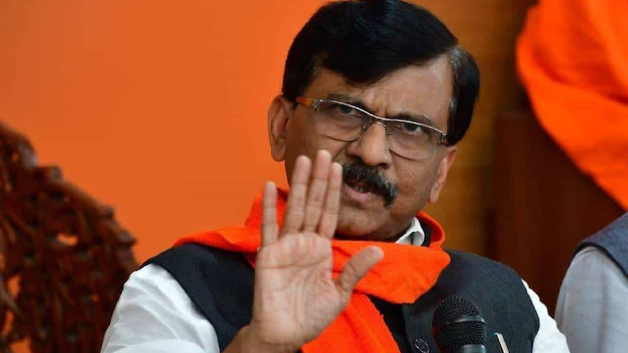 त्र्यंबकेश्वरमधील घटनेवर संजय राऊत यांचं भाष्य; म्हणाले, 'मोदींपासून आम्ही सगळे अजमेरच्या दर्ग्यावर जातो अन्...'