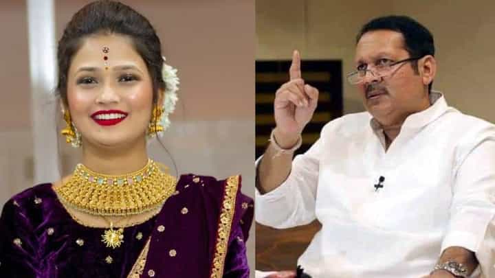म्हणून गौतमी पाटील हिनं घेतली छत्रपती उदयनराजे भोसले यांची भेट, दिलं 'हे' खास गिफ्ट म्हणून गौतमी पाटील हिनं घेतली छत्रपती उदयनराजे भोसले यांची भेट, दिलं 'हे' खास गिफ्ट