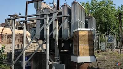तापमान वाढलंय, ट्रान्सफॉर्मर ‘कुल’ राहण्यासाठी इथं थेट 106 कुलरच लावले