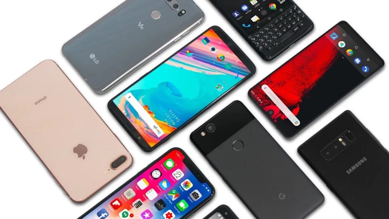 सेकंड हँड फोन खरेदी करण्यापूर्वी आणखी एक गोष्ट तपासा ती म्हणजे बॅटरी लाईफ. डॉक्टर प्लस अॅपमध्येही बॅटरी टेस्ट करता येते. बॅटरी चाचणीद्वारे तुम्ही बॅटरीचे आयुष्य कसे आहे हे जाणून घेऊ शकता.