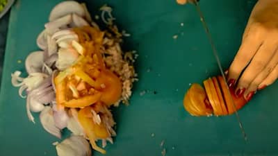 World Record  | सलग १०० तास स्वयंपाक बनवण्याचा गिनिज बूक ऑफ वर्ल्ड रेकॉर्ड या शेफच्या नावावर