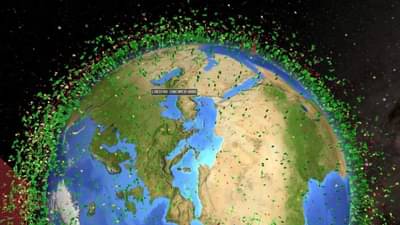 आकाशातून पडणार कचऱ्याचा पाऊस!, २७ हजार किलोमीटरच्या वेगाने तरंगतात कोट्यवधी रॅकेट-सॅटेलाईटचे तुकडे