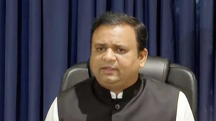 विधानसभा अध्यक्षांकडून न्यायाची अपेक्षा नाही, कारण..., संजय राऊत यांनी स्पष्टच सांगितलं विधानसभा अध्यक्षांकडून न्यायाची अपेक्षा नाही, कारण..., संजय राऊत यांनी स्पष्टच सांगितलं