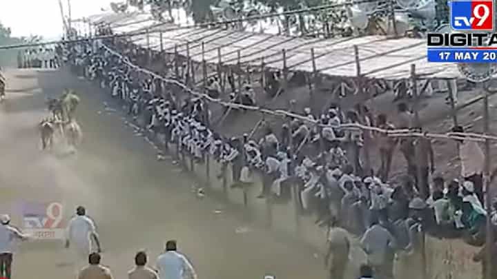 480 बैलगाड्या, लाखोंच बक्षीस, दुचाक्या गाड्याही अन् कळंब बैलगाडा शर्यतीत नुसता थरार! घाटात अशीही सोय; नुसता चर्चाच 480 बैलगाड्या, लाखोंच बक्षीस, दुचाक्या गाड्याही अन् कळंब बैलगाडा शर्यतीत नुसता थरार! घाटात अशीही सोय; नुसता चर्चाच