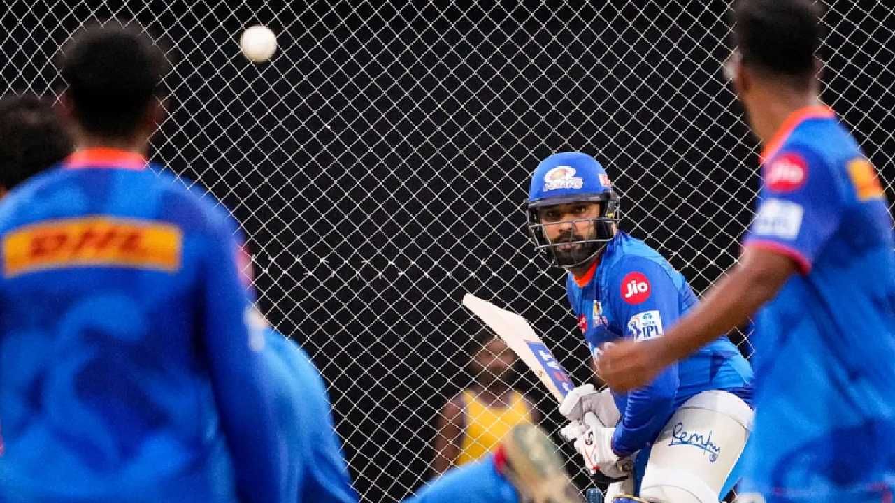 MI IPL 2023 Playoff Scenario : मुंबईसाठी प्लेऑफच गणित कठीण, SRH विरुद्ध इतक्या रन्सनी हवा विजय