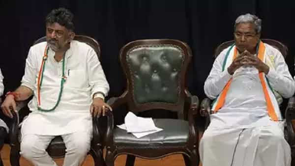 कर्नाटकच्या मुख्यमंत्रिपदी कोण विराजमान होणार हे अद्याप स्पष्ट झालेलं नाही. अशातच काँग्रेसने एक महत्वाचं ट्विट केलं आहे.