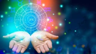 Todays Horoscope : आजचे राशी भविष्य 19 मे 2023, या राशीच्या लोकांना आकस्मिक धनलाभ होईल