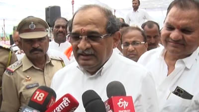 महसूलमंत्री स्पष्ट बोलले... वाळूसाठी आमचेच तहसीलदार हफ्ते घेतात...आम्हाला लाज वाटते