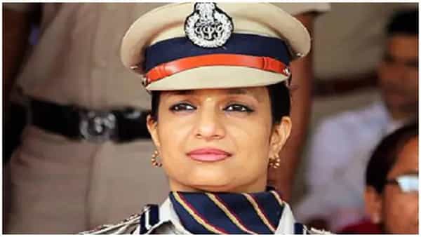 भारती अरोरा हरियाणा कॅडरच्या IPS अधिकारी होत्या. कणखर पोलीस अधिकारी अशी प्रतिमा असलेल्या भारती यांनी निवृत्तीच्या 10 वर्षे आधी म्हणजे 2021 मध्ये स्वेच्छानिवृत्ती घेतली होती. व्हीआरएसला पाठवलेल्या पत्रात तिने लिहिले आहे की, तिला चैतन्य महाप्रभू, कबीरदास आणि मीराबाई यांच्याप्रमाणे कृष्णभक्त व्हायचे आहे.