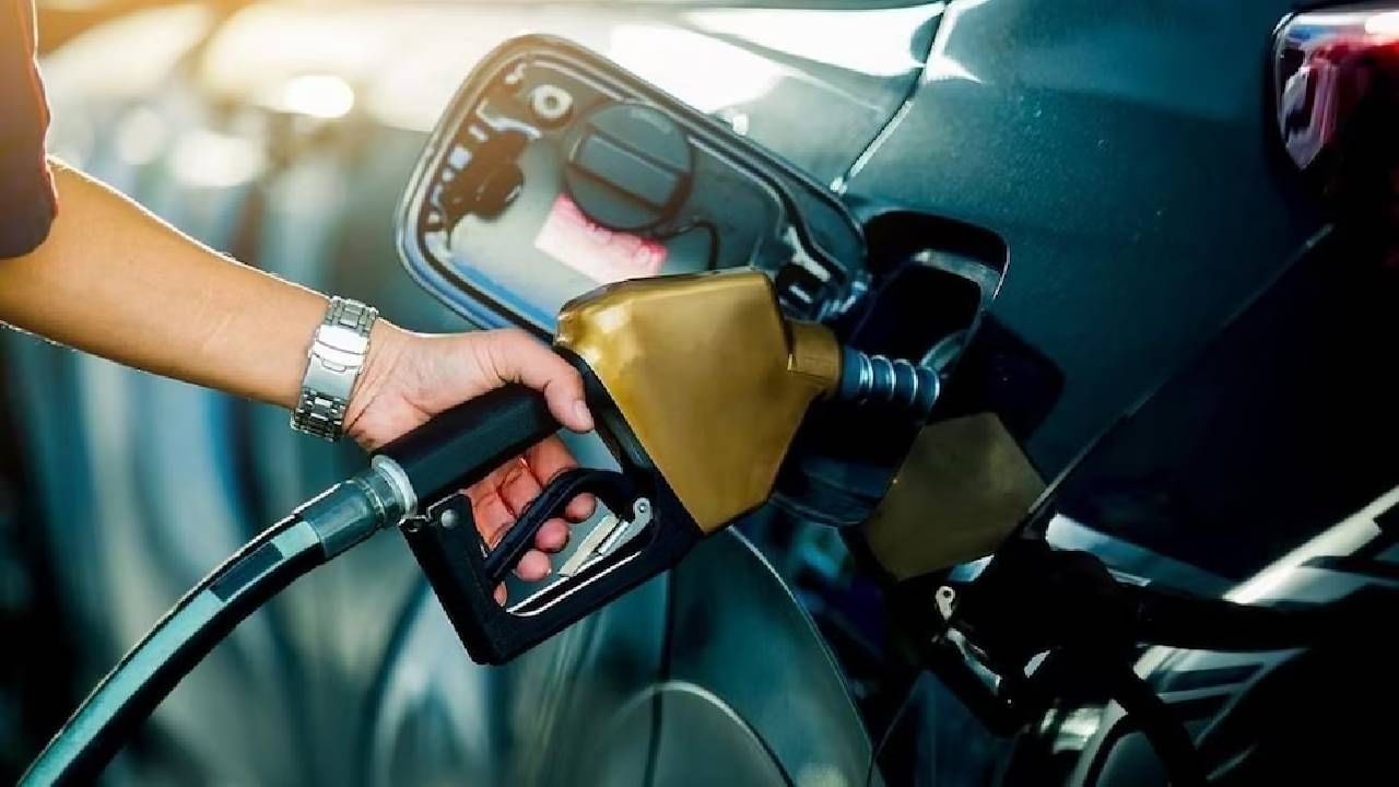 Petrol Diesel Price Today : लिटरभर पेट्रोल-डिझेलसाठी इतका करा खिसा खाली! आजचा भाव काय