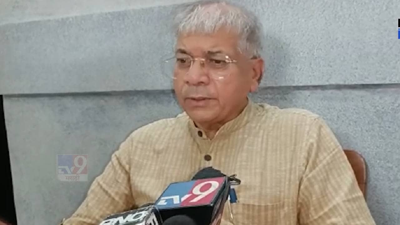 BIG BREAKING | या महिन्यात होणार लोकसभा निवडणुका; प्रकाश आंबेडकर यांचे मध्यावधीचे संकेत