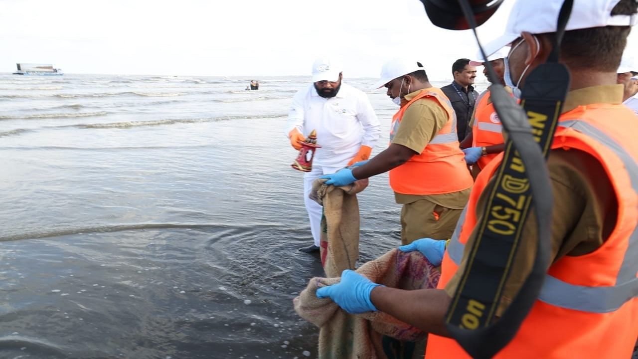 याप्रसंगी केंद्रीय पर्यावरण व वने मंत्री भुपेंद्र यादव, केंद्रीय पर्यावरण राज्यमंत्री अश्विनीकुमार चौबे, पर्यटन मंत्री तथा मुंबई उपनगरचे पालकमंत्री मंगलप्रभात लोढा, आमदार अमित साटम, प्रधान सचिव प्रविण दराडे, महापालिका आयुक्त इक्बाल सिंह चहल आणि जी-२० परिषदेतील सदस्य राष्ट्रांचे प्रतिनिधी उपस्थित होते.