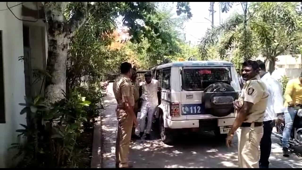 दोन्ही बाजूने लग्नाची उत्सुकता वाढली, प्रेयसीने पोलिसांना झालेला प्रकार सांगितला, संतापलेल्या नातेवाईकांनी टोकाचा निर्णय घेतला