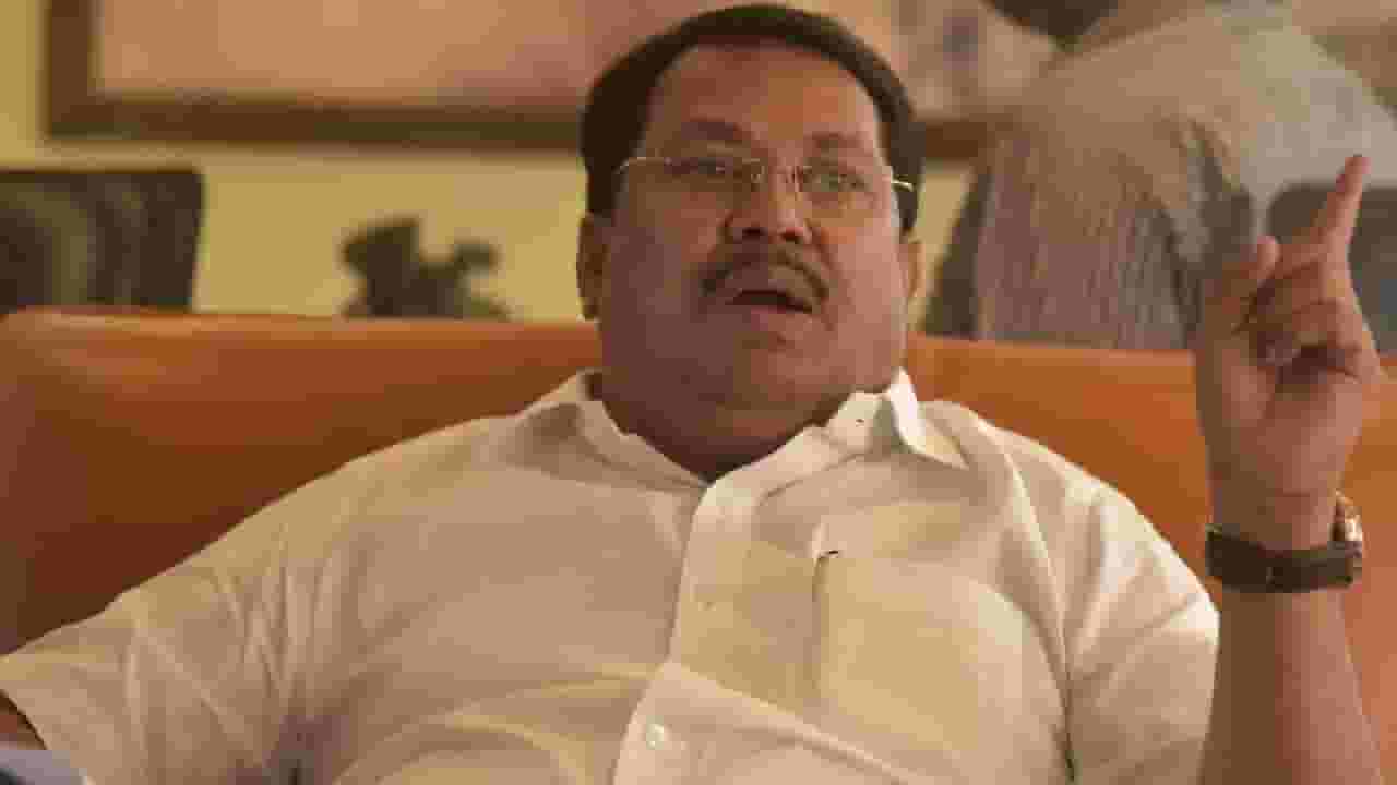 'मविआ'मध्ये मुख्यमंत्री कोण? विजय वडेट्टीवार यांनी स्पष्टच सांगितलं... 'मविआ'मध्ये मुख्यमंत्री कोण? विजय वडेट्टीवार यांनी स्पष्टच सांगितलं...