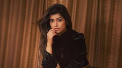 Rasika Sunil | रसिका सुनीलने सांगितली त्या किसिंग सीनची गोष्ट; म्हणाली तो खूप घाबरला होता