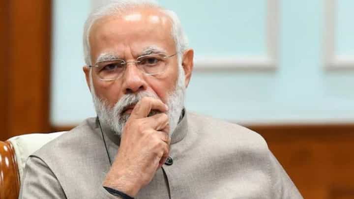 मोदींनी फक्त दिवास्वप्न पाहिलं, पण...; काँग्रेस नेत्याची खरमरीत टीका मोदींनी फक्त दिवास्वप्न पाहिलं, पण...; काँग्रेस नेत्याची खरमरीत टीका