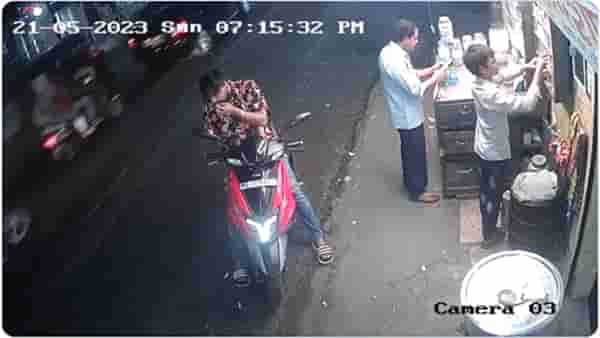 VIDEO | रस्त्यावर वाहने उभी करणाऱ्यांनो सावधान! छोटीशी चूक जीव घेऊ शकते, विश्वास बसत नसेल तर व्हिडिओ पहा