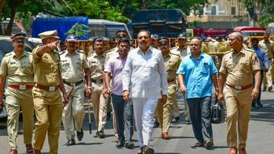 राष्ट्रवादीतील मतभेद पुन्हा समोर; जयंत पाटील एकटेच लढले? राष्ट्रवादीच्या बडे नेत्यांची दांडी?