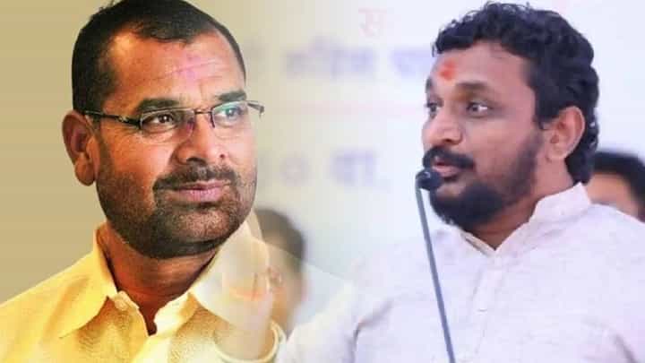 नोटबंदीवरून जुपंली, सदाभाऊ खोत यांच्या 'त्या' मागणीवर अमोल मिटकरी यांचा टोला नोटबंदीवरून जुपंली, सदाभाऊ खोत यांच्या 'त्या' मागणीवर अमोल मिटकरी यांचा टोला