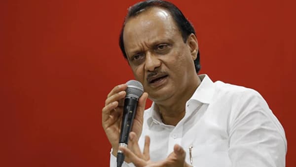 संजय राऊत यांच्या खालच्या पातळीवरील ‘त्या’ टीकेवर अजित पवार यांची दोन शब्दात प्रतिक्रिया, म्हणाले…