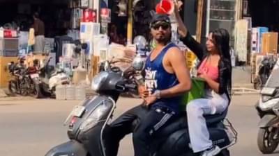 रिल्स बनवणं आलं अंगाशी ! चालत्या गाडीवर अंघोळ करणाऱ्या स्टारचा माफीनामा, म्हणाला…