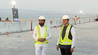 मुंबईकरांना अभिमान वाटेल असा सी-लिंक, शिंदे-फडणवीस यांच्याकडून पाहणी, वाहतुकीसाठी कधी सुरु होणार?