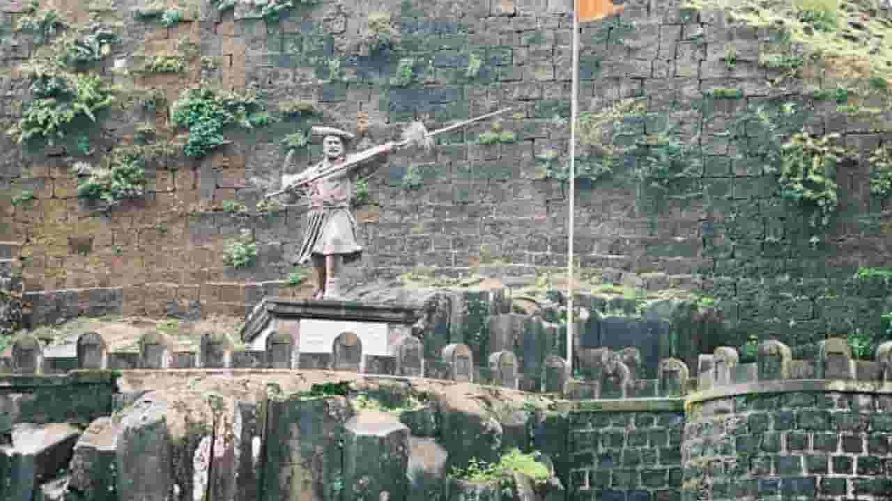 पन्हाळ गडावर बंदची हाक? पर्यटकांना बंदी? पोलीसांचा फौजफाटा ही तैनात; कारण काय?