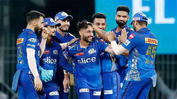 आतापर्यंत 5 बळी घेतलेल्या अनकॅप्ड खेळाडूंमध्ये आकाश मढवालची सर्वोच्च कामगिरी आहे.