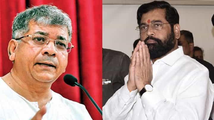 एकनाथ शिंदे आंबेडकर यांचा सल्ला स्विकारणार? संजय गायकवाड म्हणतात, प्रकाश आंबेडकर हे मोठे नेते...! एकनाथ शिंदे आंबेडकर यांचा सल्ला स्विकारणार? संजय गायकवाड म्हणतात, प्रकाश आंबेडकर हे मोठे नेते...!