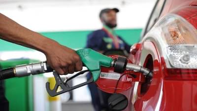 Petrol Diesel Rate Today : पेट्रोल-डिझेलची वर्षभरात नाही झळ, दर कपातीचे कधी देणार फळ, एक लिटरसाठी खिशाला झळ