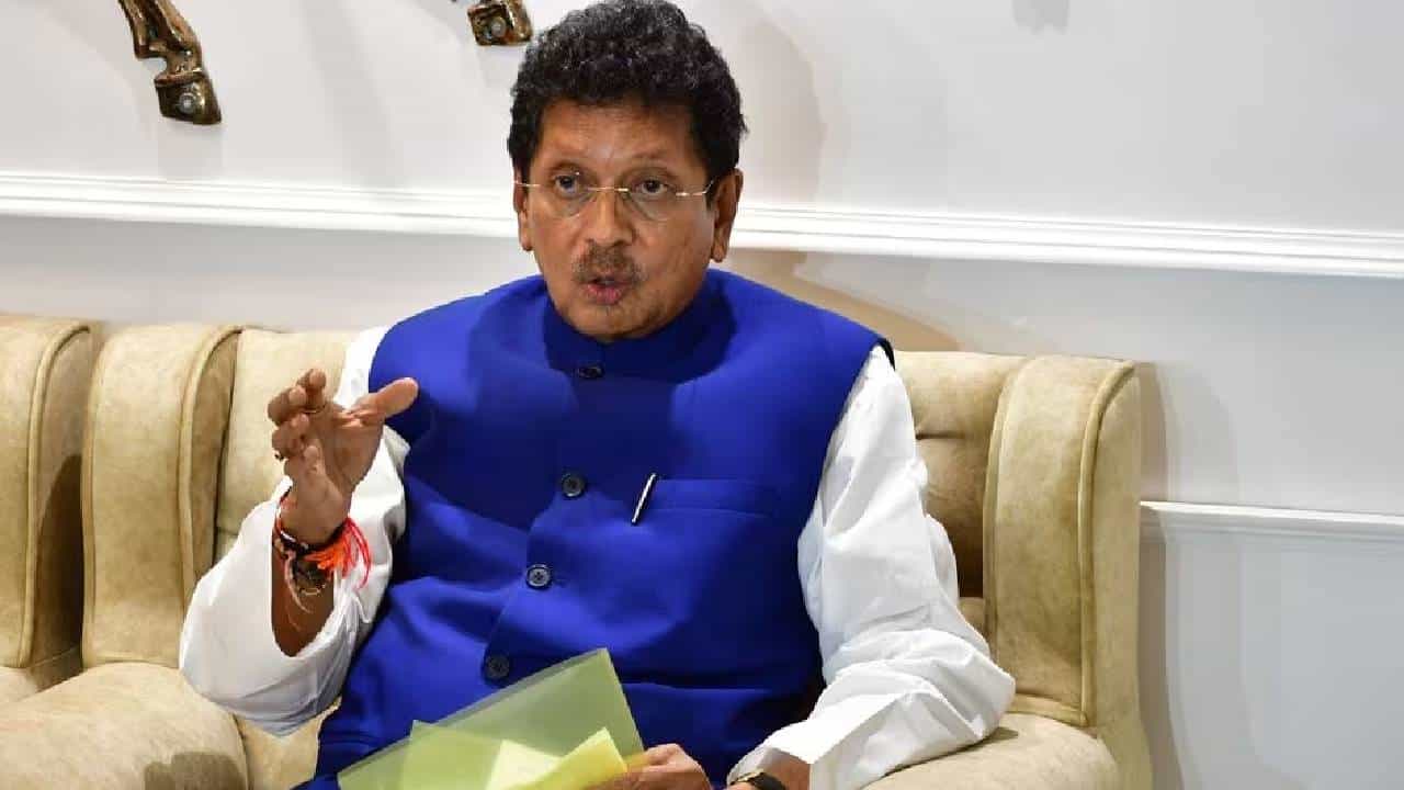 केसरकर यांच्या दाव्यावर राऊत यांचा षटकार; केली कोणती मागणी?