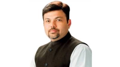 शनिवारी उपमुख्यमंत्री देवेंद्र फडणवीस भेटले, सोमवारी माझ्या बडतर्फीचा निर्णय, आशिष देशमुख यांनी सांगितलं