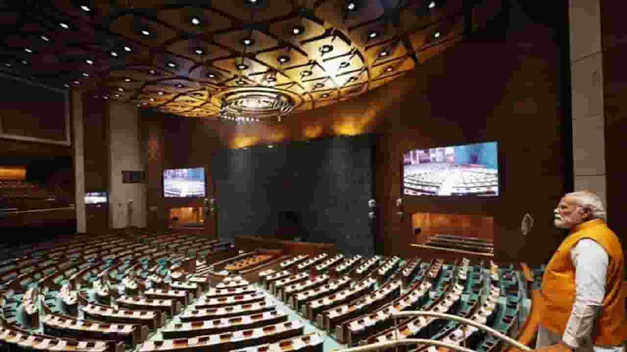 नवी इमारत, नवी आसन व्यवस्था, कसे असेल नवे संसद भवन, पहा पहिली झलक