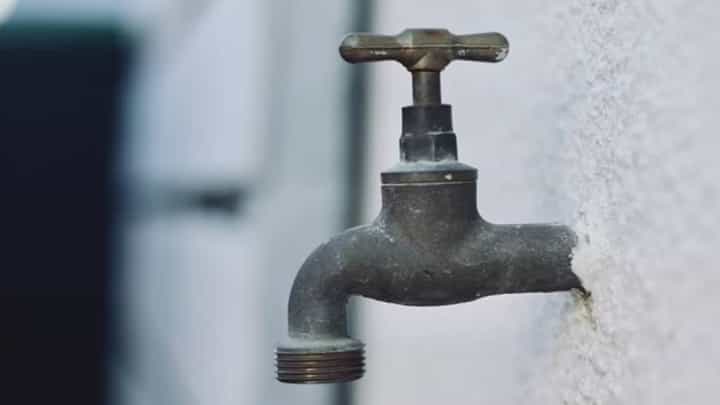 मुंबईकरांसाठी खास बातमी! मध्य मुंबईतील ''या'' भागात दोन दिवस पाणीपुरवठा बंद; आज पाणी मिळणार का? मुंबईकरांसाठी खास बातमी! मध्य मुंबईतील ''या'' भागात दोन दिवस पाणीपुरवठा बंद; आज पाणी मिळणार का?