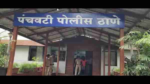 बेकरीत खेळत होता, खेळता खेळता पीठ मळणी यंत्राजवळ गेला अन्...