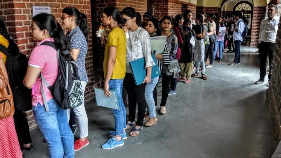 Admission Process : बारावीचा निकाल आला, प्रवेश प्रक्रिया कधीपासून, कुठे भरावा अर्ज, जाणून घ्या सर्व माहिती